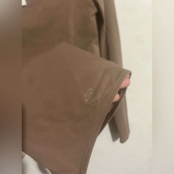 Aritzia babaton contour square neck bodysuit - Picture 4 of 7